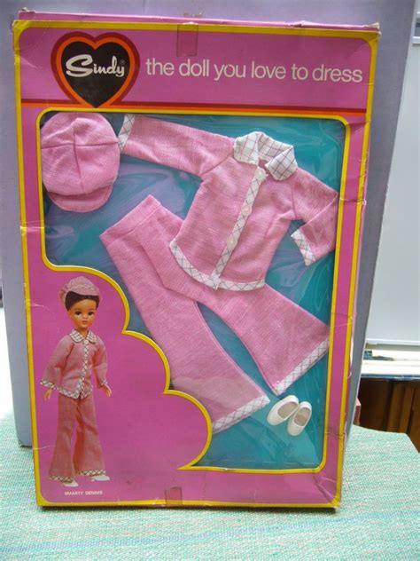 Vintage 1975 Pedigree Sindy Boxed Outfit Smarty Denims In Original