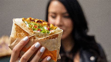 Taco Bell Unveils The Vegan Crunchwrap