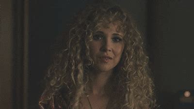 Hbo Nod Gif By Vinyl Find Share On Giphy