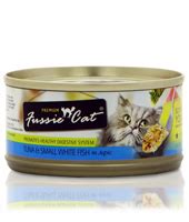 The best cat food for senior cats is tailored explicitly for senior cat health to benefit them inside and out. Dry vs Wet Cat Food