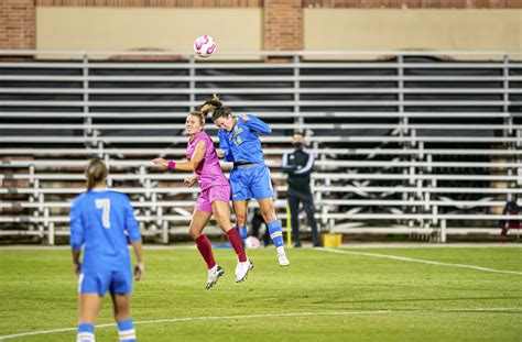 Gallery Ucla Womens Soccer Matches Score With Crosstown Rival Usc