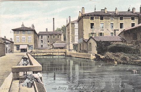 Ville prospère, elle bénéficie d'un faible taux de chômage. Bourg en Bresse (Cartes postales anciennes) - Une autre ...
