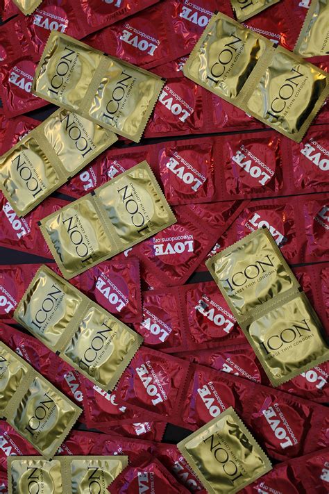 Study Men Say Theyre Less Inclined To Use Condoms If A Female Partner