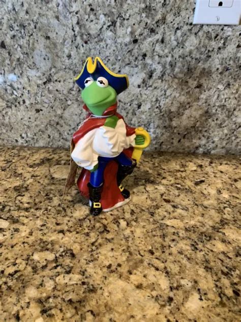 Vintage 9and Kermit The Frog In Pirate Outfit Calgon Bubble Bath Bottle