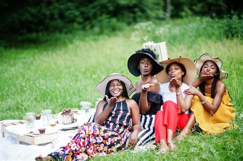 Premium Photo Group Of African American Girls Celebrating Birthday