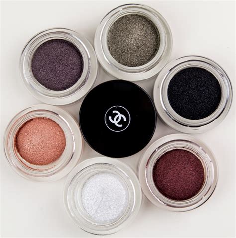 Chanel Illusion Dombre Long Wear Luminous Eyeshadows Swatches Photos
