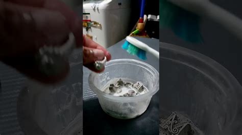 Cleaning Silver With Toothpaste And It Works Well Youtube