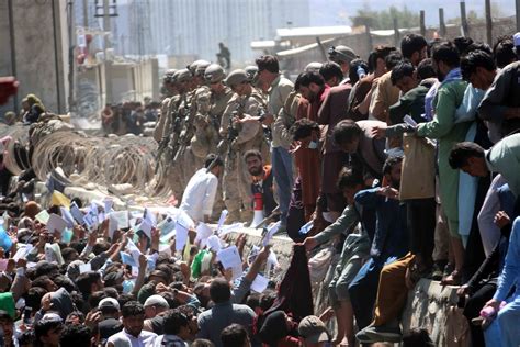 Kabul Airport Attack Witnesses Describe Carnage And Chaos After