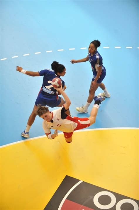 The netherlands women's national handball team is the national handball team of the netherlands. Match de handball : France Angleterre | Handball féminin ...