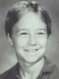 He has received numerous awards and nominations. Edward Norton Wiki: Young, Photos, Ethnicity & Gay or ...
