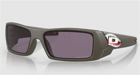 oakley si american heritage collection is inspired by world war ii allied aircraft popular