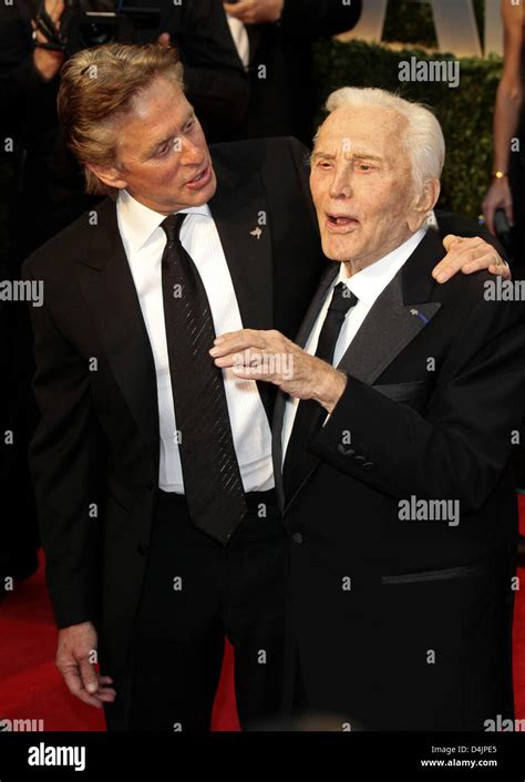 Schauspieler Michael Douglas L Und Sein Vater Schauspieler Kirk