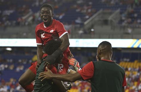 So went to see mexico play honduras in atl it was good despite being scoreless tbh that fan running on to the field was more intresting to watch than the whole game ima go see the nashville one we shall see if nissan is better than mercedes benz Pin on Soccer
