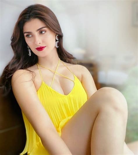 55 Hot And Sexy Ayeza Khan Pictures That Will Leave You Stunned