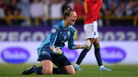 Deutschland Spanien n m Finale der Women s U EURO im Elfmeterschießen