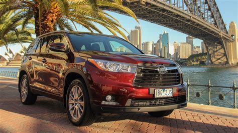 Toyota Kluger Review 2014 Chasing Cars