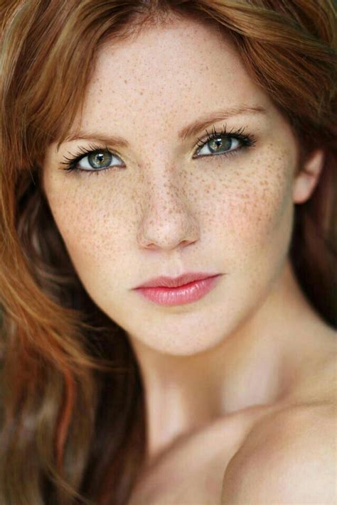ᏒеɖᏥeαɖ Pictures And Pins Beautiful Redhead Beautiful Freckles