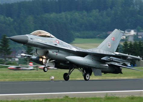 Bundesheer Airpower Fotogalerien F Fighting Falcon