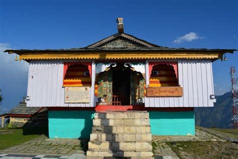 Bijli Mahadev Temple Himachal Pradesh Beautiful Views Adventure