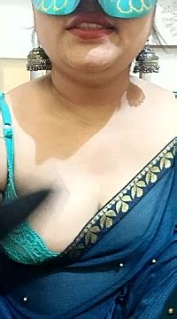 Mast Rani Nude Stripping On Webcam For Live Sex Video Chat Inthecrack