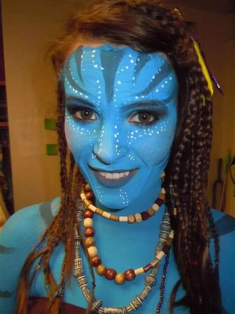 35 Genius Halloween Costume Ideas For Movie Lovers Blue Costumes Movie