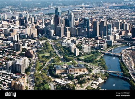 Aerial View Of Philadelphia Art Museum In Foreground Stock Photo
