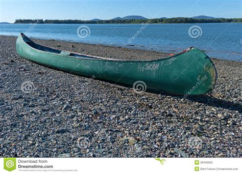 Old Green Canoe On Shore Stock Image Image Of Blue Shadows 36440565