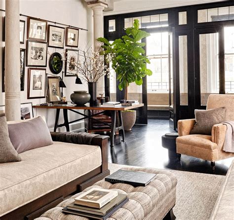 Eclectic Living Room Ideas : A Balance Of Beauty And Distinction