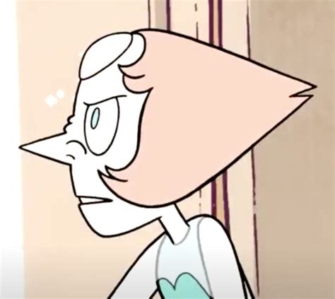 Rewatched Episode One And Caught This Funny Face From Pearl