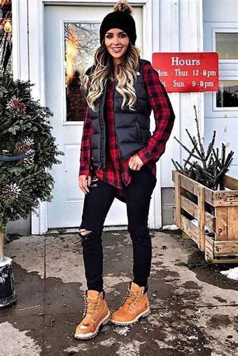 33 outfits with snow boots the key styles to invest in this winter casual winter outfits