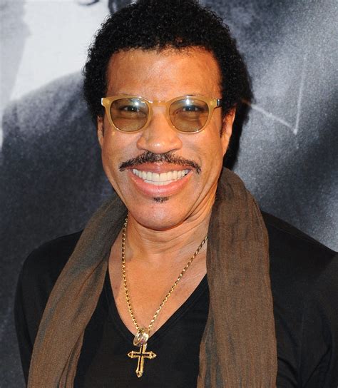 Lionel Richie Networth 2020, Height, Weight, Relationship & Full ...