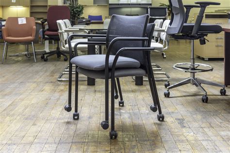 Buy steelcase office chairs and get the best deals at the lowest prices on ebay! Steelcase Jersey Stacking Guest Chairs with Arms ...