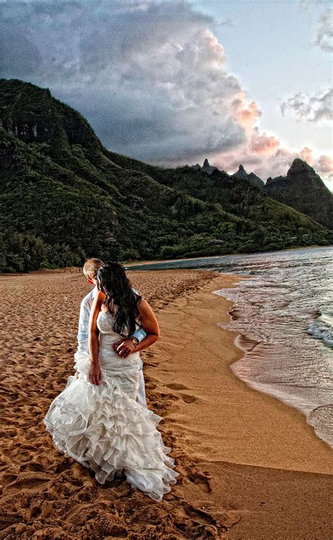 Finding local wedding dress rentals. Pin by David Posey on Weddings | Kauai wedding, Kauai, Wedding