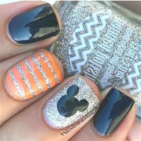 13 Disney Halloween Nails Halloween Is Everyones Favorite Time Of