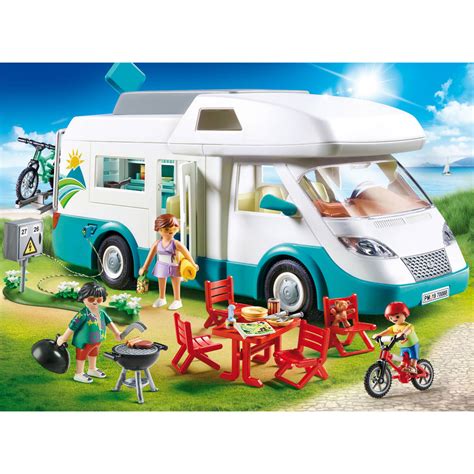 Playmobil camping mega set toy. PLAYMOBIL Family Fun mobilhome met familie 70088