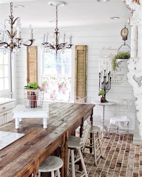 10 Charming French Country Breakfast Nook Decor Ideas