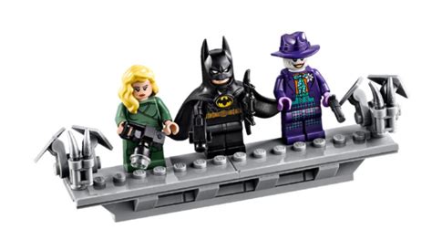 Batman Actor Michael Keaton Loves Will Arnetts Lego Batman