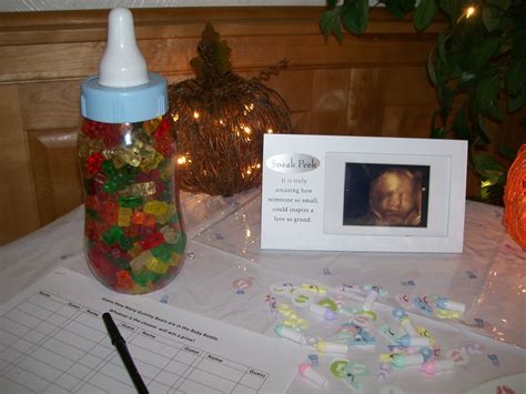Gameshow Many Gummie Bears In The Baby Bottle A 3 D Picture Of