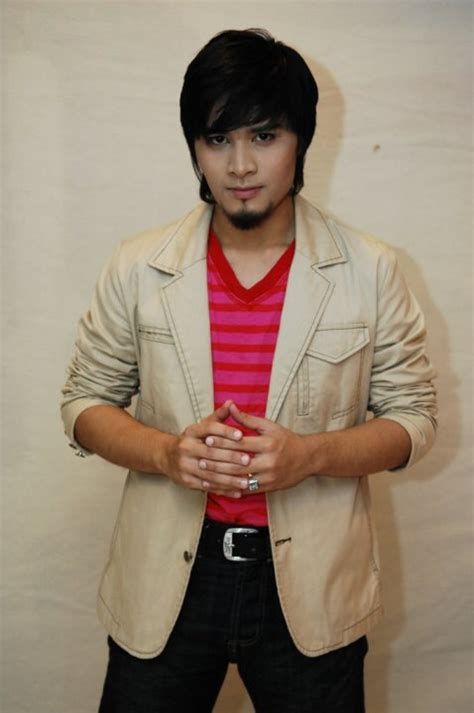 Nicknames, cool fonts, symbols and tags for saujana. Pencinta Kebijaksanaan: Shahir AF8 dan Saujana