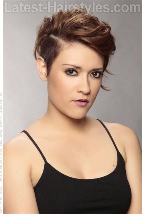 30 Superb Short Hairstyles For Women Over 40 Beauty Hair Makeup