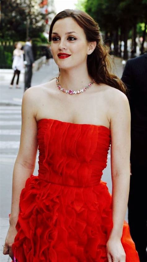 Blair Waldorf Style — Beautiful Dress Beautiful Necklace 😍 Vestidos
