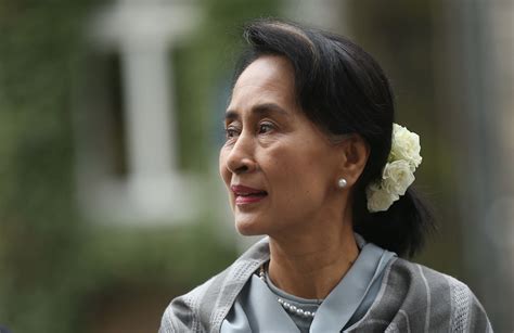 Cnn's ivan watson explains why the people of myanmar love aung san suu kyi. Aung San Suu Kyi Biography, Age, Weight, Height, Friend ...