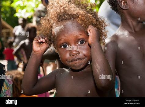 Solomon Islands Children Hi Res Stock Photography And Images Alamy
