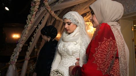 Chechen Teen Bride Gripes To Prosecutors Over Media Firestorm