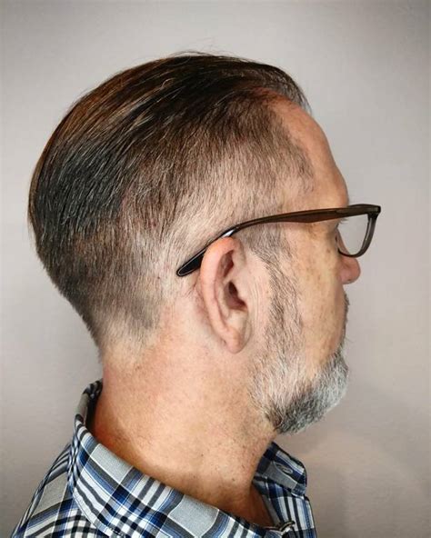 10 Cool Hairstyles Haircuts For Older Men 2020 Update Short Haircuts