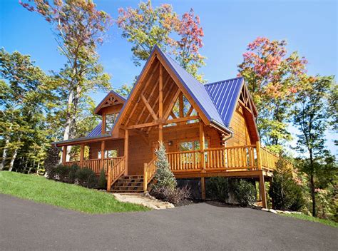 Maybe you would like to learn more about one of these? Mountain Laurel cabin in Gatlinburg (With images) | Luxury ...
