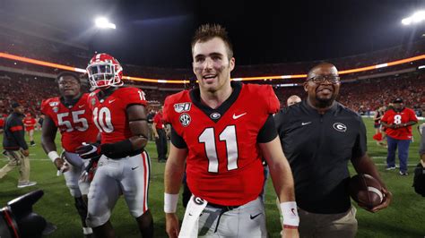 College football odds, lines, schedule for Week 10 ...