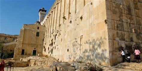 4 Hebron—the Cave Of Machpelah Stands As A Testimony Of Faith