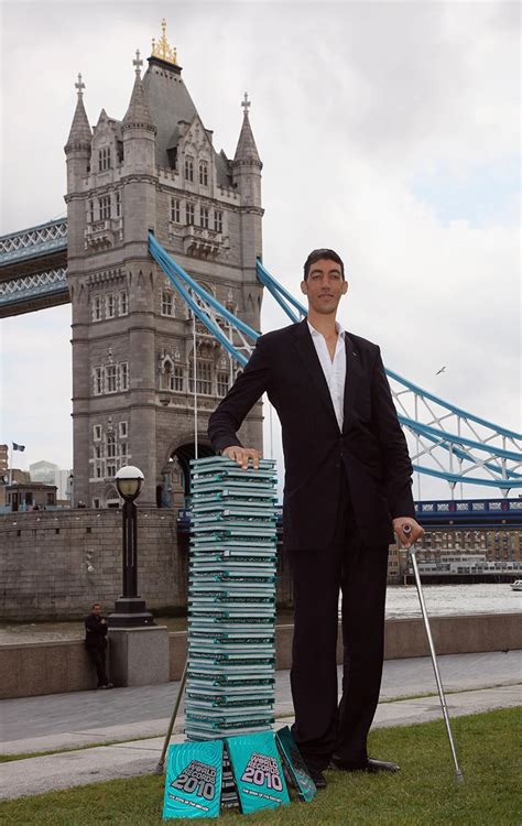 Самый высокий человек в мире кто это и какой у него рост РБК Life