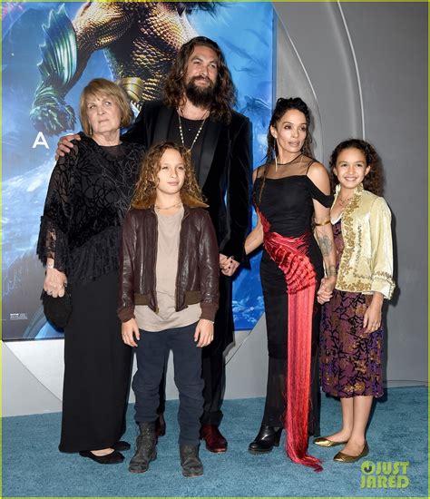 Jason momoa gets support from wife lisa bonet, mom & kids at 'aquaman' la premiere! Jason Momoa Gets Support From Wife Lisa Bonet, Mom & Kids ...